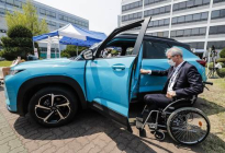 GM 한국사업장, 장애 체험 행사 진행... 차량 연구개발에 적용할 것