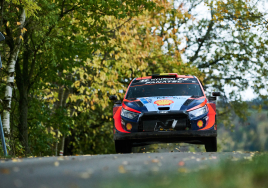 현대차 티에리 누빌, WRC 중부 유럽 랠리 우승