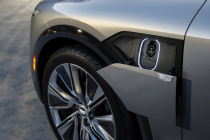 캐딜락 최초의 전기차 리릭, 미국에서 예약 판매 시작한다
