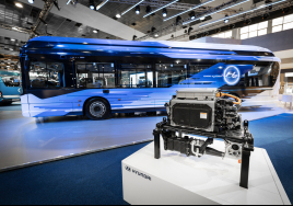 현대차-이베코, 수소전기버스 ‘E-WAY H2’ 공개…1회 충전 최대 450km 주행