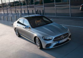 ‘파격 할인’ E클래스 10월 3578대 판매…벤츠, BMW 맹추격